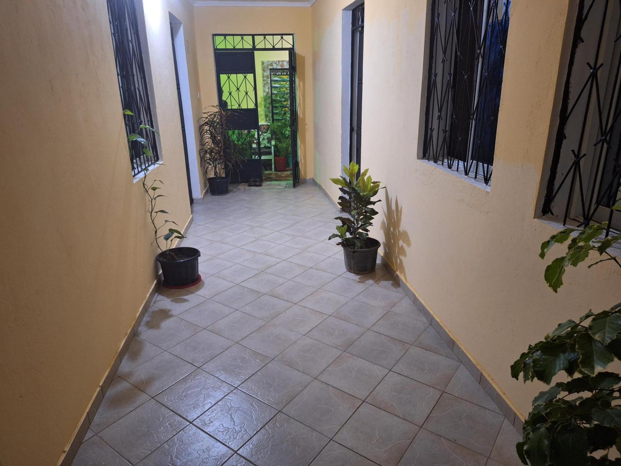 Mount Zion Guest House, Mtwapa Mtomondoni Mombasa Exterior foto
