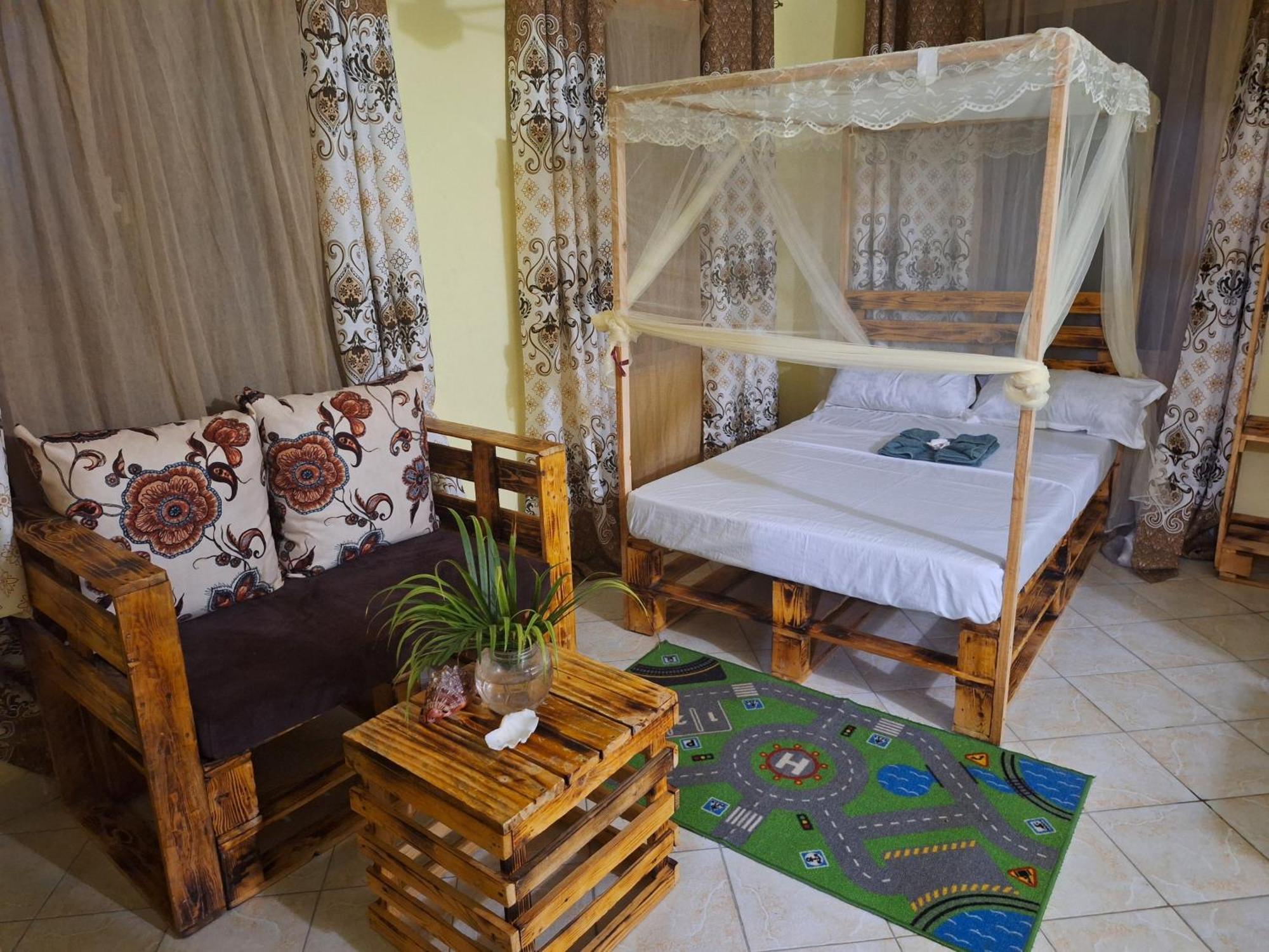 Mount Zion Guest House, Mtwapa Mtomondoni Mombasa Exterior foto